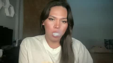 Snapshot of wanna_bewithyouxxx chatting on 07-21-26, 03:14 LIZA online show from 07-21-26, 03:14