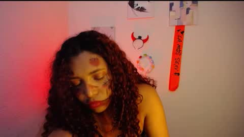 Snapshot of warisgoddes chatting on 10-16-25, 06:14 EMILY online show from 10-16-25, 06:14