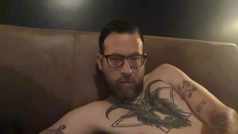 Snapshot of warispeace666 chatting on 07-19-26, 07:23 warispeace666 online show from 07-19-26, 07:23