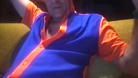 Snapshot of watchinggold chatting on 07-18-26, 11:58 watchinggold online show from 07-18-26, 11:58