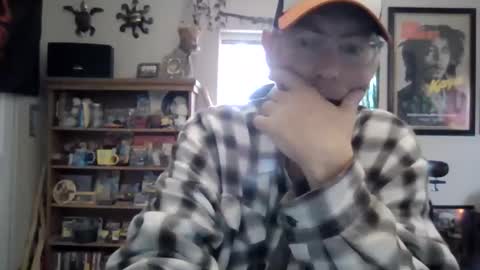 Snapshot of waterfire420 chatting on 02-11-25, 05:07 waterfire420 online show from 02-11-25, 05:07