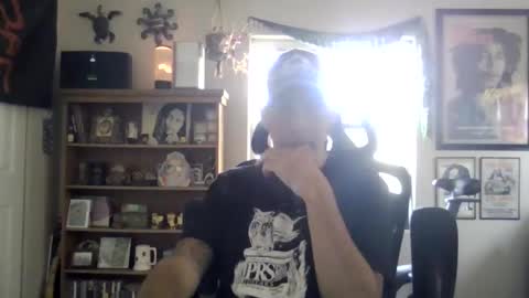 Snapshot of waterfire420 chatting on 11-18-25, 06:34 waterfire420 online show from 11-18-25, 06:34