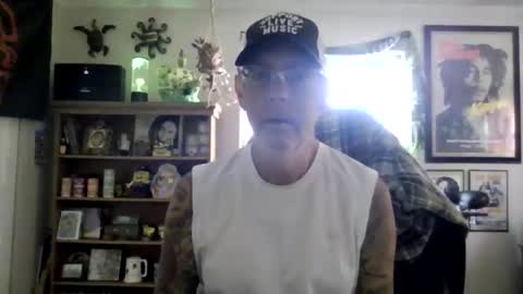 Snapshot of waterfire420 chatting on 12-20-25, 09:33 waterfire420 online show from 12-20-25, 09:33