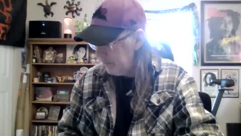 Snapshot of waterfire420 chatting on 02-18-26, 04:25 waterfire420 online show from 02-18-26, 04:25