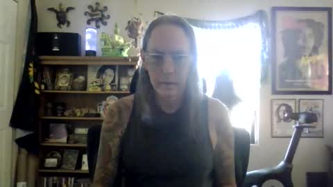 Snapshot of waterfire420 chatting on 02-28-26, 08:10 waterfire420 online show from 02-28-26, 08:10