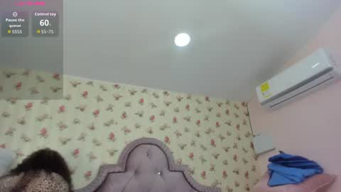 Milf Latina online show from 06-18-26, 02:10