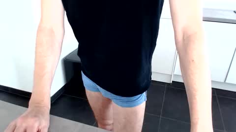 Snapshot of wave3210 chatting on 09-28-25, 03:39 wave3210 online show from 09-28-25, 03:39