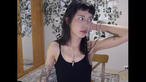 Mina online show from 09-20-25, 01:39