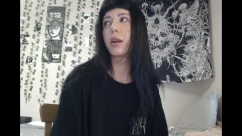 Mina online show from 04-18-26, 02:54