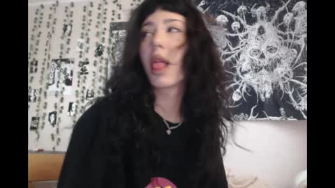 Mina online show from 04-22-26, 03:02