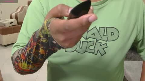 Snapshot of we_are_indian chatting on 02-14-26, 02:41 khushiwife kabirhubby kavyasexy gf online show from 02-14-26, 02:41