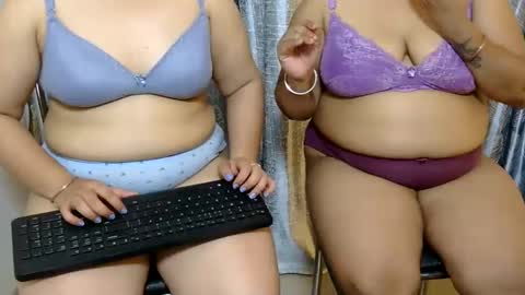 khushiwife kabirhubby kavyasexy gf online show from 06-08-26, 12:27