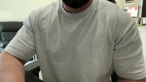 Weapon X online show from 09-29-25, 04:06