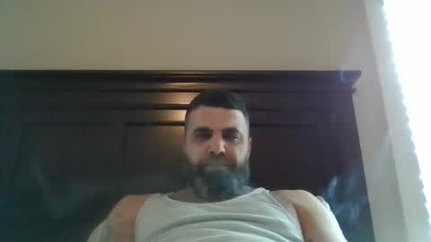 Snapshot of weezy210 chatting on 12-21-24, 05:40 Weezy online show from 12-21-24, 05:40