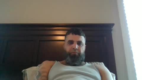 Snapshot of weezy210 chatting on 01-25-25, 03:20 Weezy online show from 01-25-25, 03:20