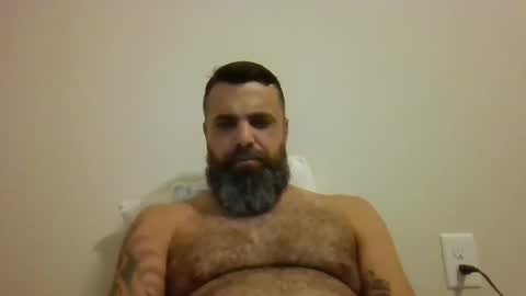 Snapshot of weezy210 chatting on 09-10-25, 12:10 Weezy online show from 09-10-25, 12:10