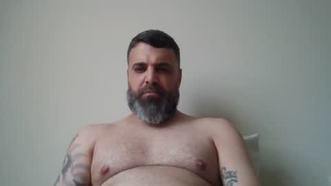 Snapshot of weezy210 chatting on 07-19-26, 02:54 Weezy online show from 07-19-26, 02:54