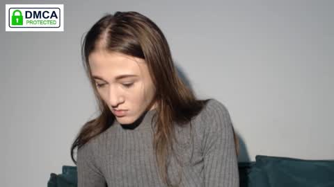 Snapshot of weltmilen chatting on 12-13-25, 09:42 Milena online show from 12-13-25, 09:42