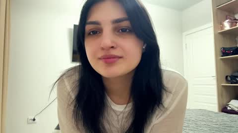 Kiki online show from 04-08-26, 07:14