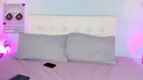 Snapshot of wendolyn_orange69_ chatting on 07-07-26, 01:59 Wendolyn online show from 07-07-26, 01:59