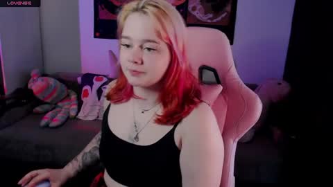 wendyycandy online show from 06-15-26, 03:14