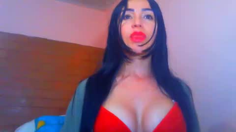 Snapshot of wenndy_ardent chatting on 12-06-24, 04:38 TaTis online show from 12-06-24, 04:38