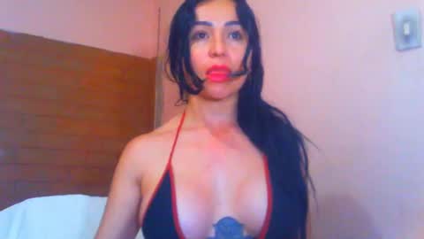 Snapshot of wenndy_ardent chatting on 12-30-24, 10:45 TaTis online show from 12-30-24, 10:45