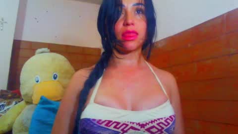 Snapshot of wenndy_ardent chatting on 02-12-25, 07:56 TaTis online show from 02-12-25, 07:56