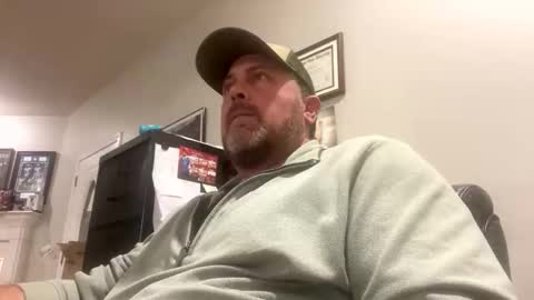 Snapshot of wes40960 chatting on 10-27-25, 11:09 wes40960 online show from 10-27-25, 11:09