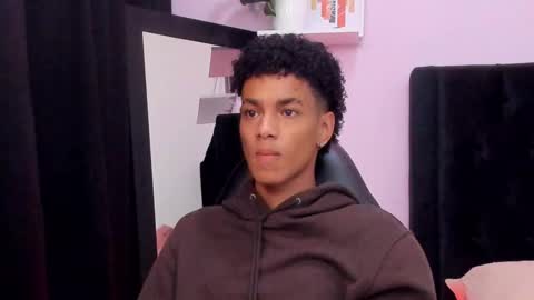 WES online show from 12-17-25, 03:18