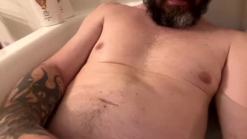 Snapshot of wesbradley chatting on 05-27-26, 02:58 WesBradley online show from 05-27-26, 02:58