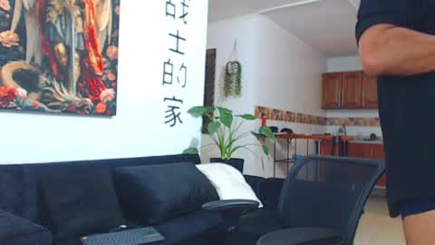 Wesley Rogger online show from 04-22-26, 02:03