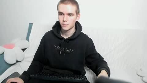 Wes online show from 12-25-24, 08:07