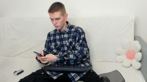 Wes online show from 01-09-25, 12:03