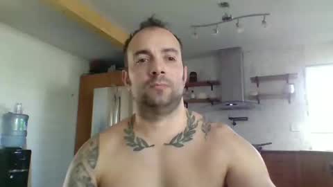 Snapshot of westaco12 chatting on 09-19-25, 07:25 westaco12 online show from 09-19-25, 07:25