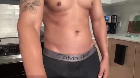 Snapshot of westnori731 chatting on 03-06-25, 08:48 westnori731 online show from 03-06-25, 08:48