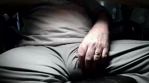 westvalleyguy54 online show from 04-08-26, 12:54