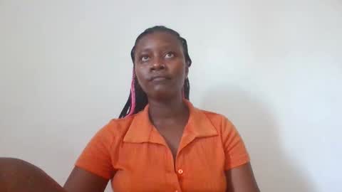 Snapshot of wet_pussieyy chatting on 11-25-25, 02:17 wet_pussieyy online show from 11-25-25, 02:17