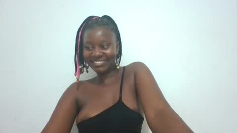 Snapshot of wet_pussieyy chatting on 11-26-25, 04:41 wet_pussieyy online show from 11-26-25, 04:41