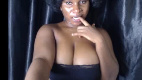 Sonia online show from 11-29-25, 01:52