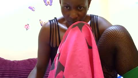 Snapshot of wetberry20 chatting on 07-13-26, 12:41 wetberry20 online show from 07-13-26, 12:41