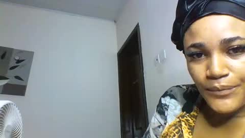 Snapshot of wetdripbitch chatting on 01-10-26, 07:15 wetdrippusy online show from 01-10-26, 07:15