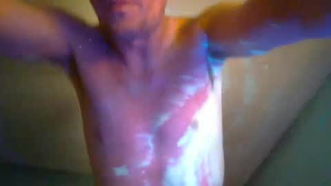 Snapshot of wetduck77777 chatting on 10-13-25, 09:20 wetduck77777 online show from 10-13-25, 09:20