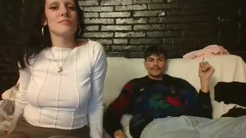 Sweet but .... online show from 01-04-25, 04:23