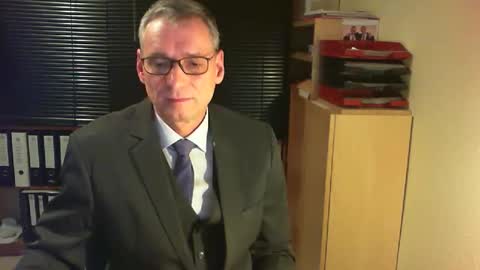 Snapshot of wetsuitedman chatting on 01-14-26, 03:39 Franz online show from 01-14-26, 03:39