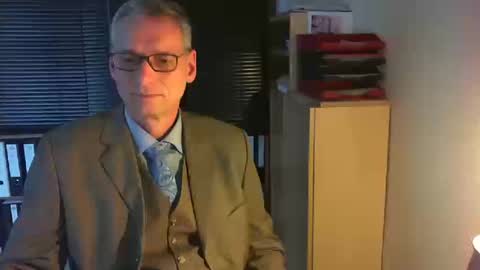 Snapshot of wetsuitedman chatting on 03-13-26, 03:18 Franz online show from 03-13-26, 03:18