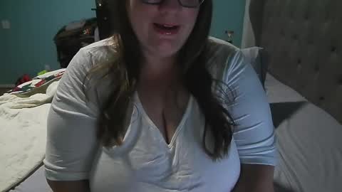 WetWordsOnly online show from 06-16-26, 02:36