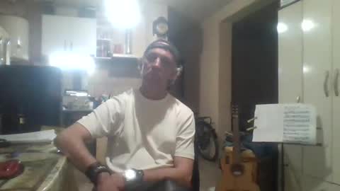 Snapshot of wg_colbert_noir chatting on 09-22-25, 04:14 wg_colbert_noir online show from 09-22-25, 04:14