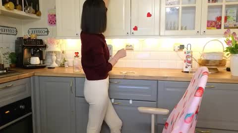 Victoria Maria online show from 01-17-26, 08:56