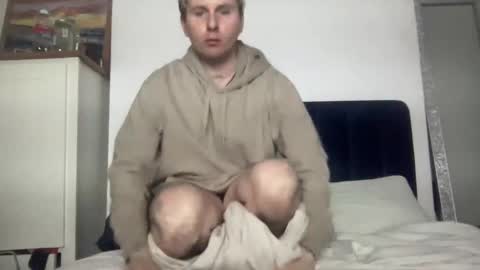 whatyouwantyouknowigotit online show from 01-24-25, 02:07